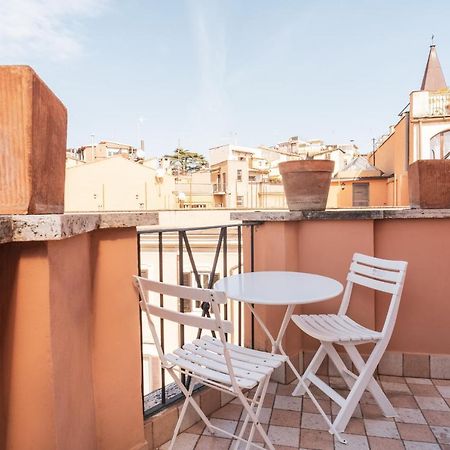 Golden Rooms Piazza Di Spagna Рим Экстерьер фото