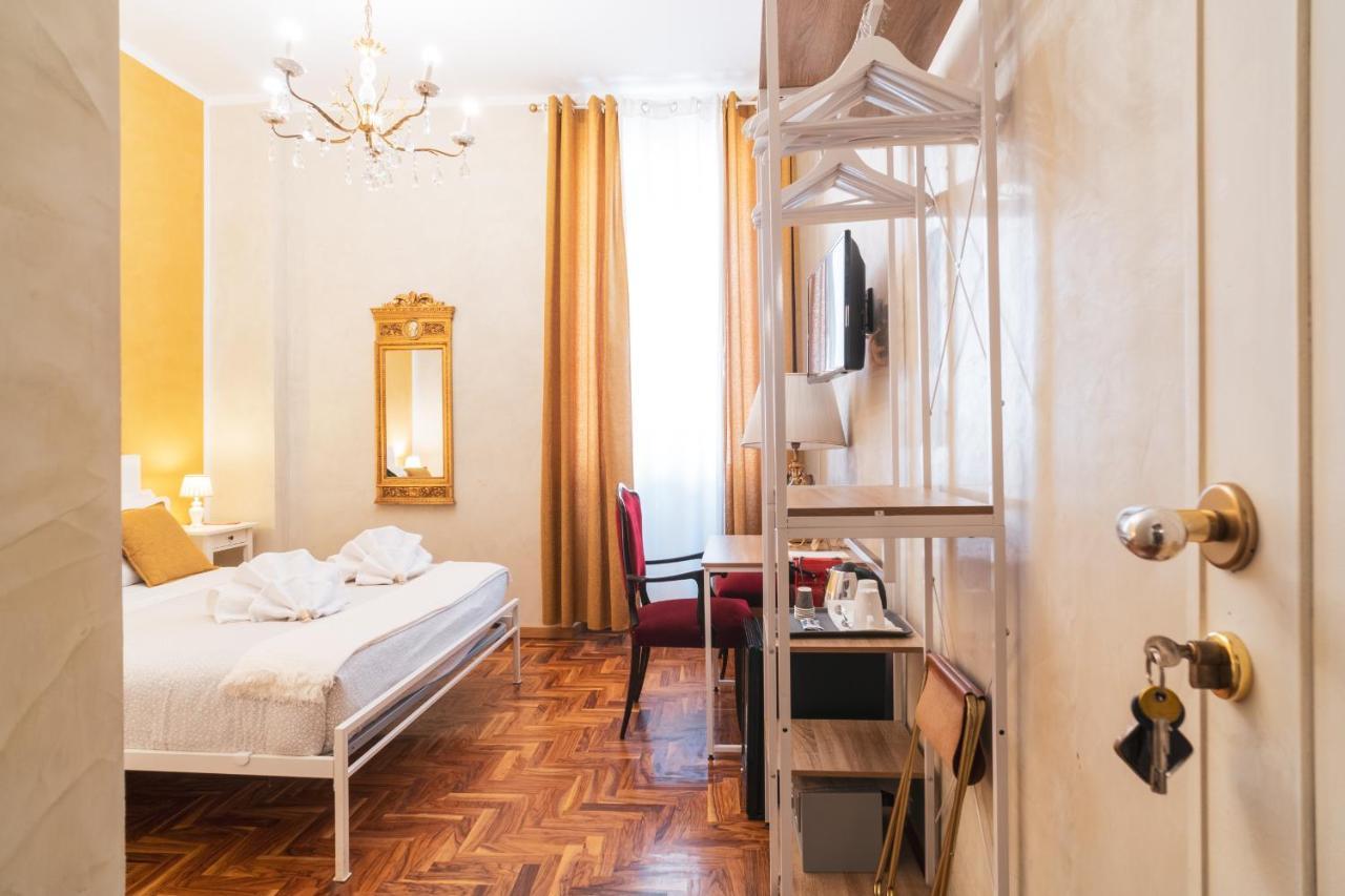 Golden Rooms Piazza Di Spagna Рим Экстерьер фото