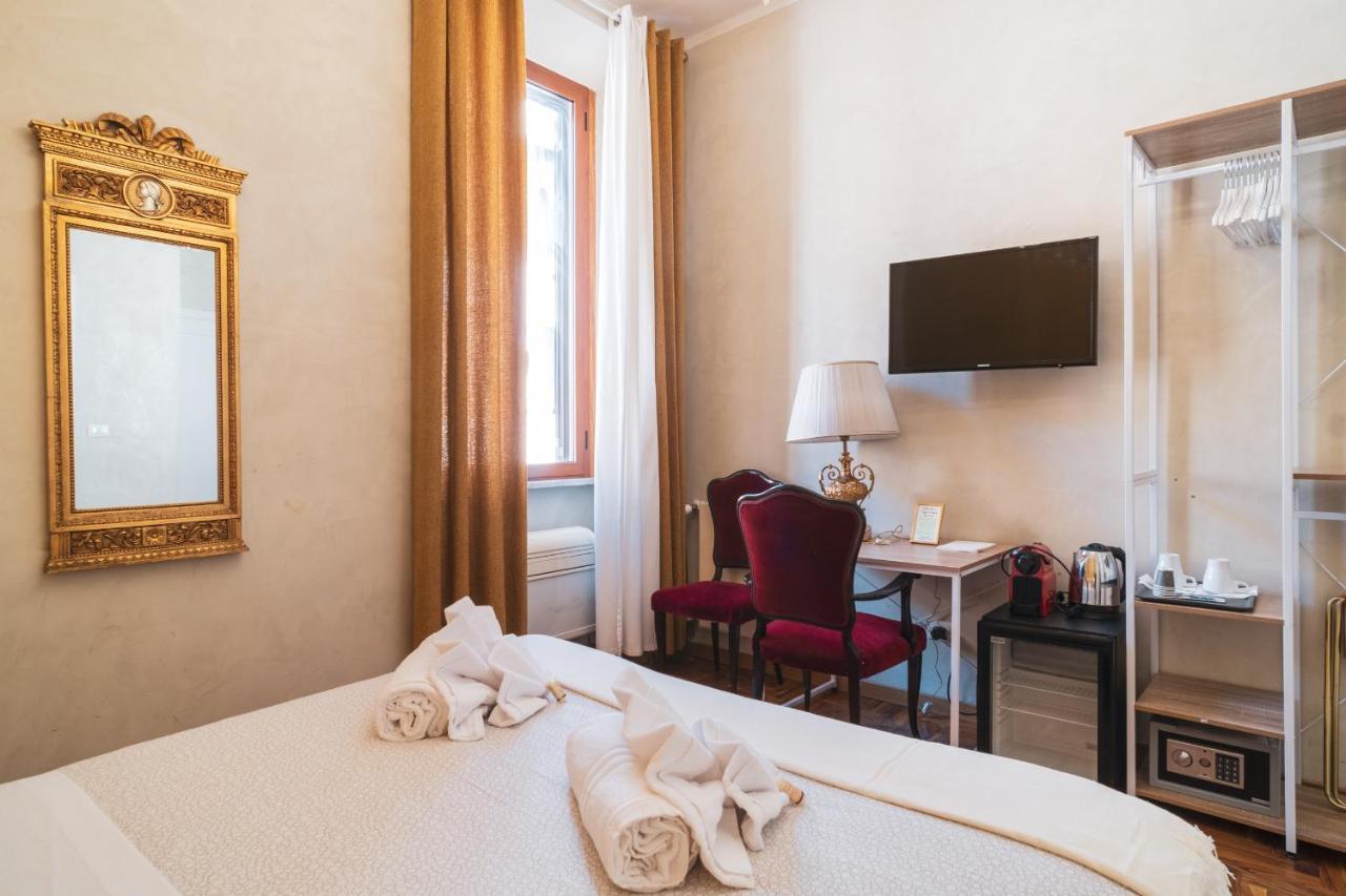 Golden Rooms Piazza Di Spagna Рим Экстерьер фото