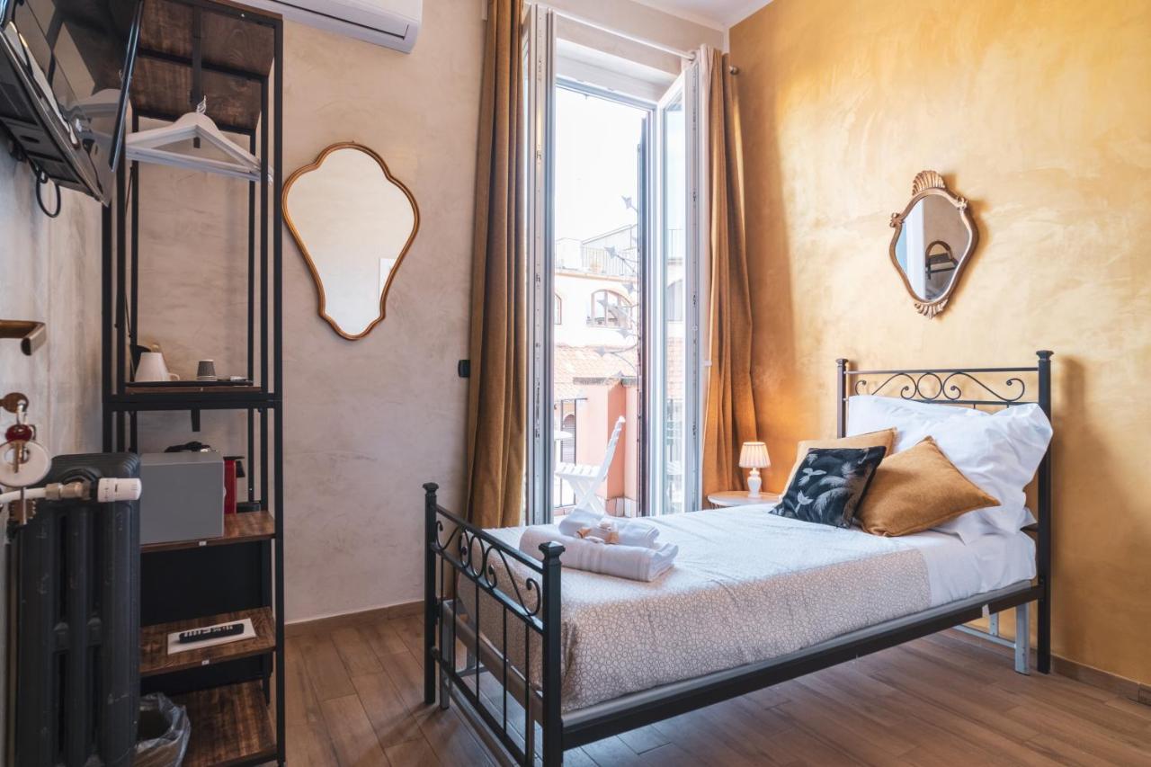 Golden Rooms Piazza Di Spagna Рим Экстерьер фото