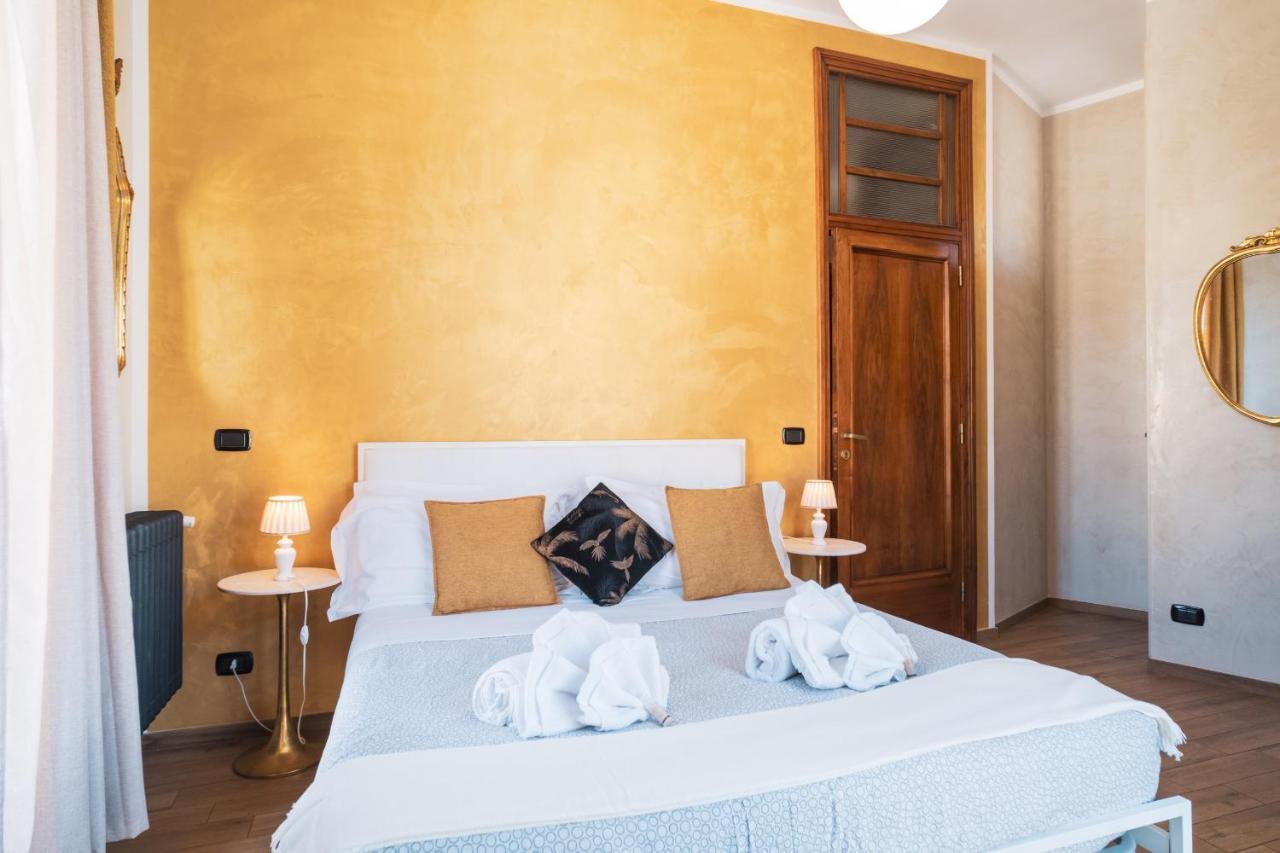 Golden Rooms Piazza Di Spagna Рим Экстерьер фото